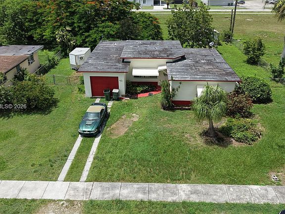 5th image of 27 NW 18th St