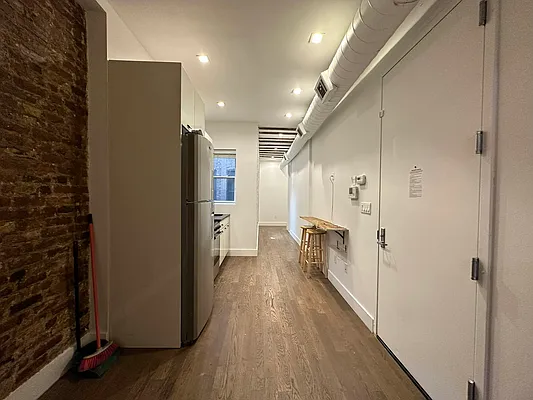 Rented by Highline Residential | media 22