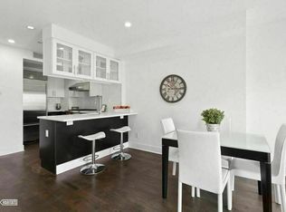 87 Ryerson St #2, Brooklyn, NY 11205