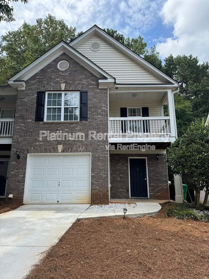 3 bed, 2.5 bath, 1620 sqft, $1,799 — Photo 1