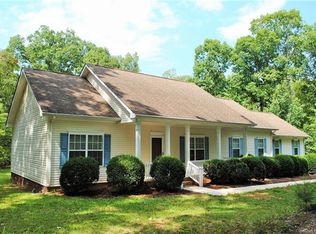 617 Emerald Bay Dr, Salisbury, NC 28146