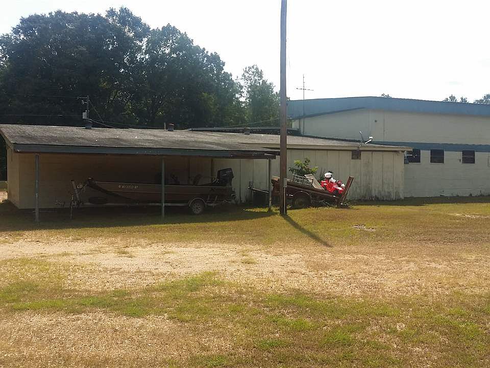 2nd image of 10105 Highway 27
