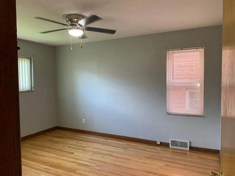 7109 Dartmouth Ave — Photo 5