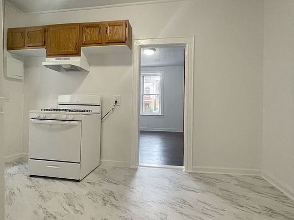 4th image of 22-61 26th St #1F