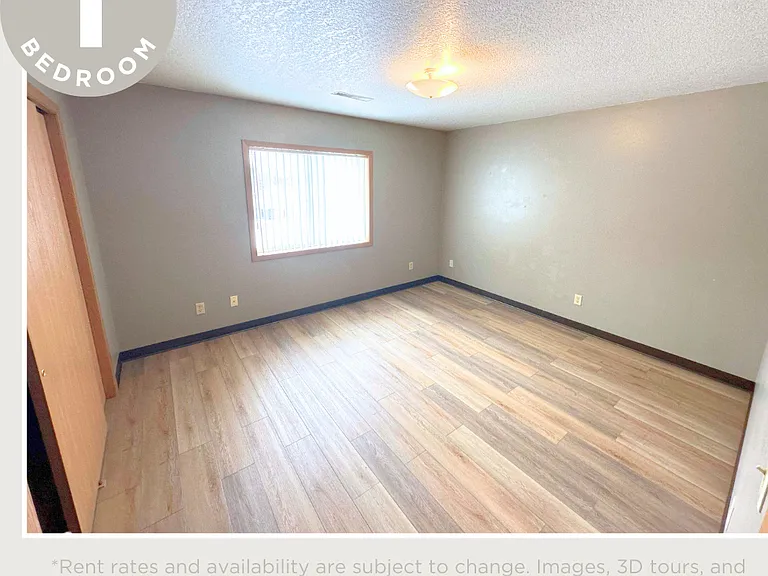 100 12th St SW #100 — Photo 5