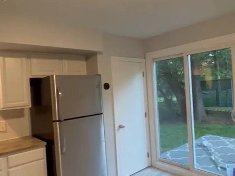 22 Oak St #2B — Photo 9