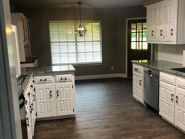 121 Walnut Ct — Photo 6