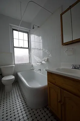 Rented by Red Sparrow Realty Group | media 5