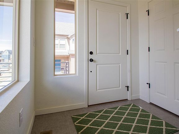 5th image of 4826 Halifax Ct