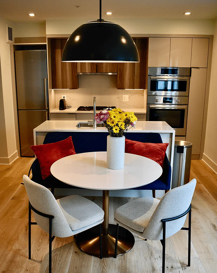 1 bed, 680 sqft, $3,200 — Photo 3
