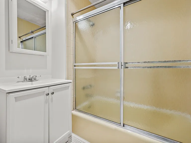 38 Rambling Brook Ln #B6 — Photo 26