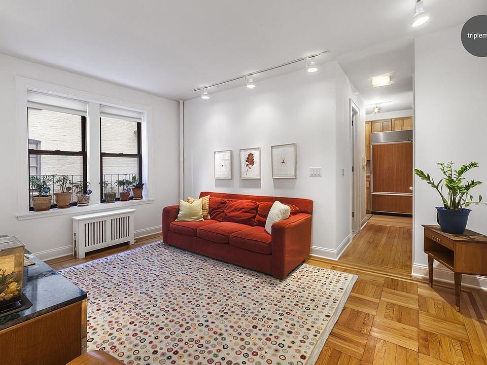 1st image of 442 Hudson St #2B