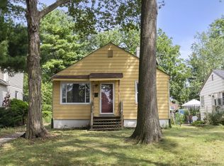 3070 Hiawatha St, Columbus, OH 43224