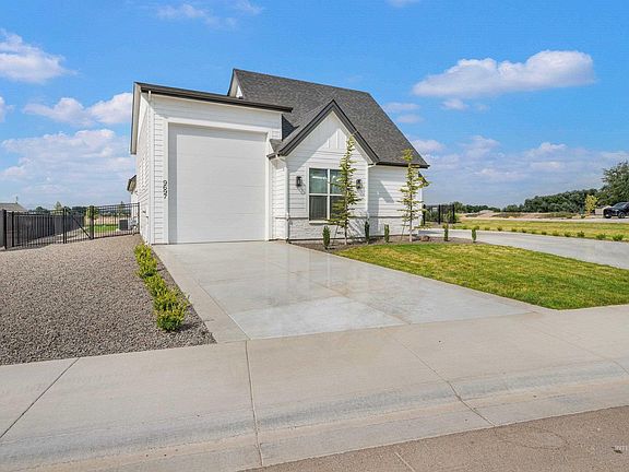 3rd image of 9697 S Coopers Hawk Way