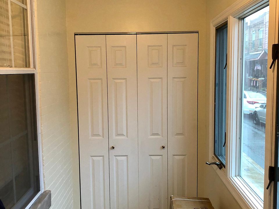 Enclosed porch with closet
