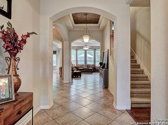 5th image of 25918 Laurel Way