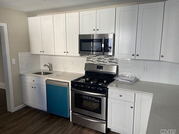 3rd image of 8772 124th St