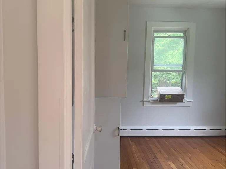 15 Kinch Ln — Photo 2