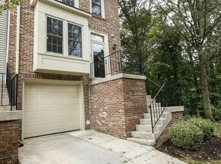 8467 Springfield Oaks Dr, Springfield, VA 22153