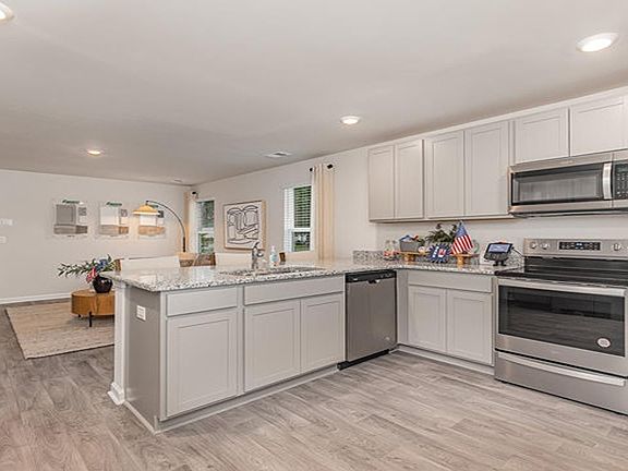 5th image of 3068 Tasso Dr.