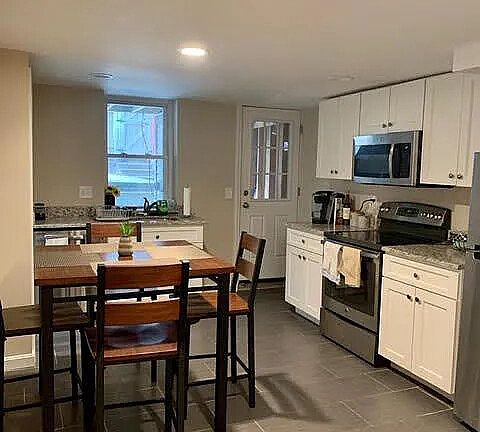 4th image of 768 E 6th St #1
