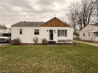 35288 Beach Park Ave, Eastlake, OH