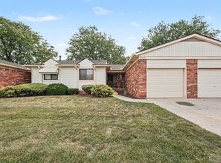 28630 Imperial Dr, Warren, MI 48093