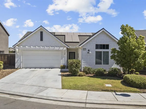 3312 Rustic Woods Ln, Bakersfield, CA 93314