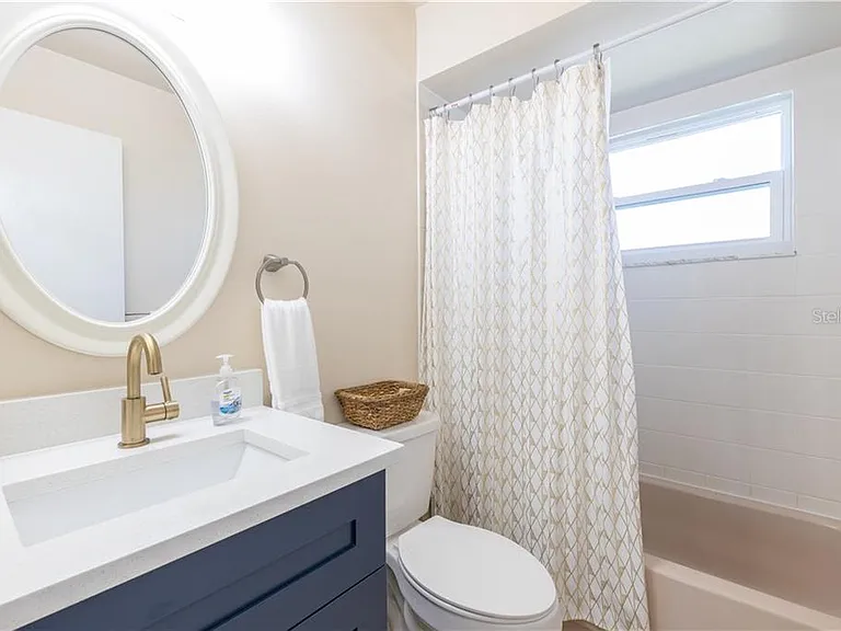 4711 Ridge Point Dr — Photo 16