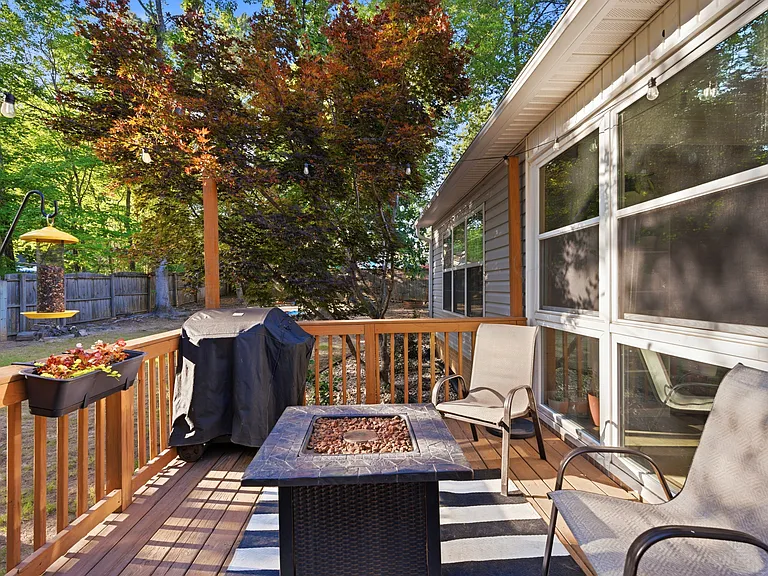 9 Whitewater Ct — Photo 33