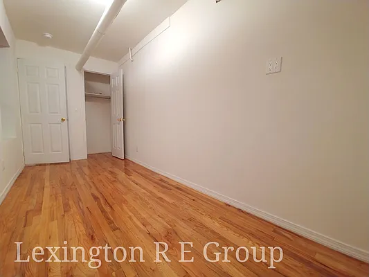 Rented by Lexington Real Estate Group | media 6