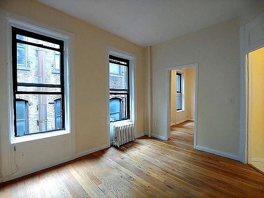 1st image of 1758 1st Ave APT 11