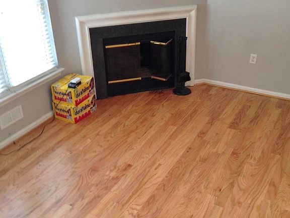2nd image of 3326 Wiehle St