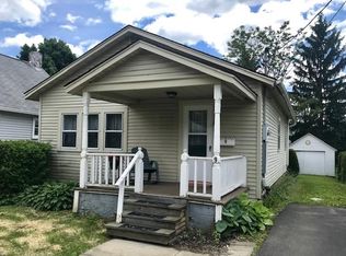 9 Lyon St, Bath, NY 14810