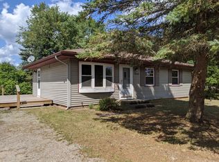 582 Crescent Pl, Grayling, MI 49738