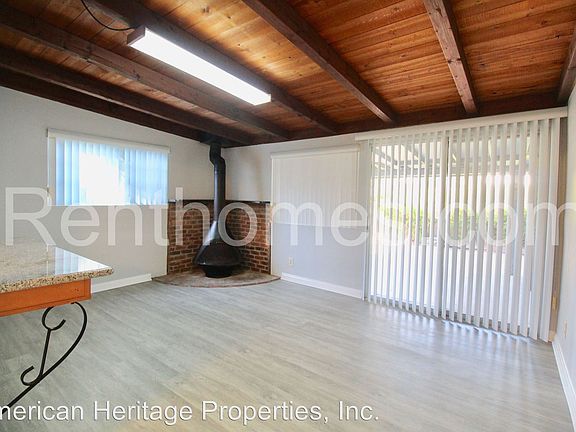 5th image of 10380 Londonderry Ave