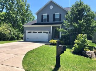 50 Scooter Cir, Hamburg, NY 14075