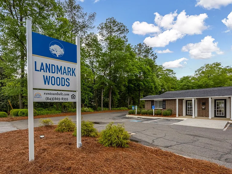 Landmark Woods Apartment Homes — Photo 8