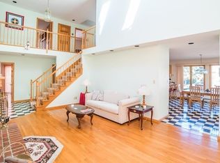 286 Florence St, Leominster, MA 01453