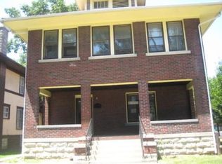 201 Richards St, Joliet, IL