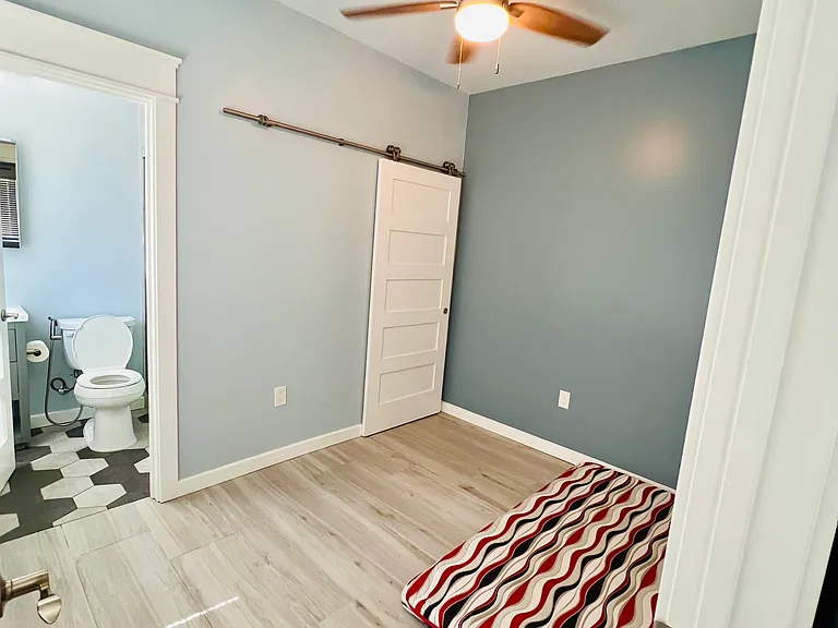 834 Ramona Ave #A — Photo 10