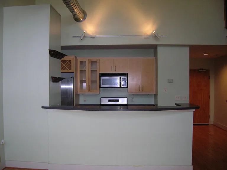 790 N Ave NE #106 — Photo 56