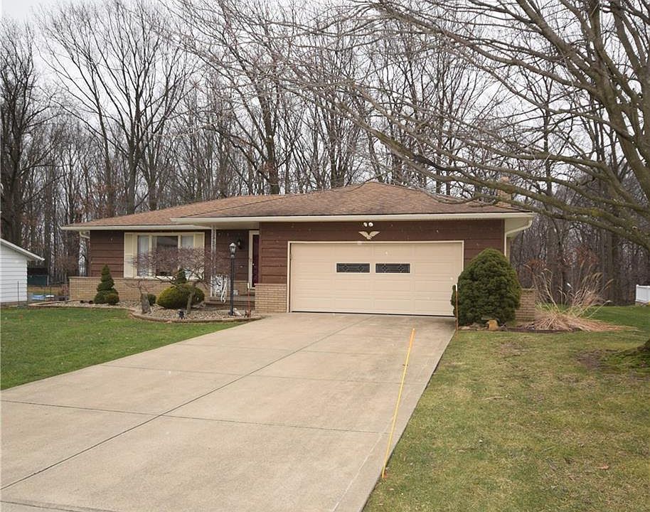 1st image of 7171 Laura Lee Ln