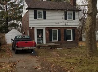 19161 Strasburg St, Detroit, MI 48205