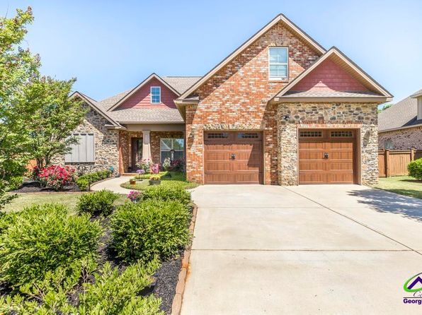 202 Grand View Ave, Kathleen, GA 31047