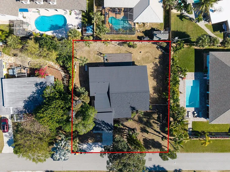2230 Sunset Ave — Photo 4