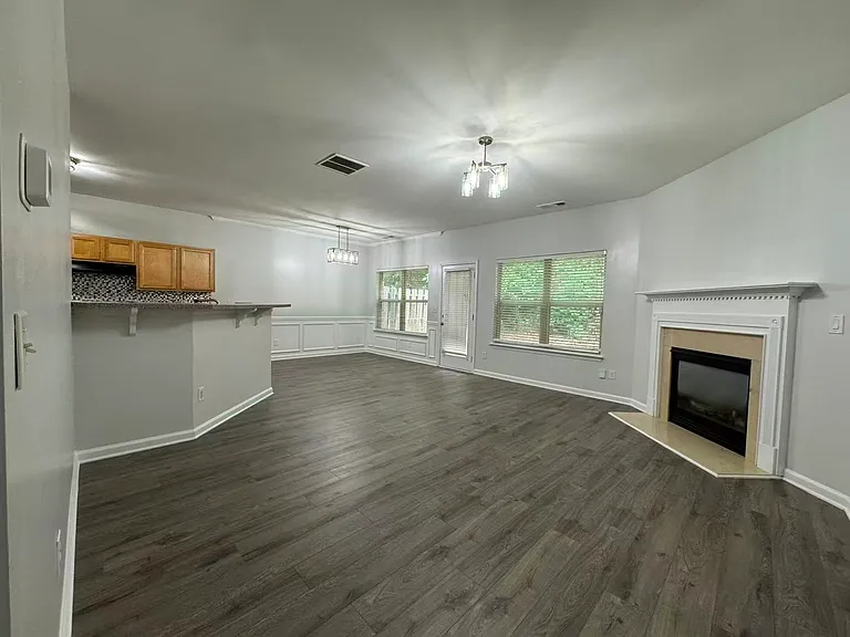 3919 Snipes Ct — Photo 3