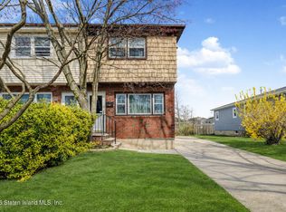 193 Brookfield Ave, Staten Island, NY