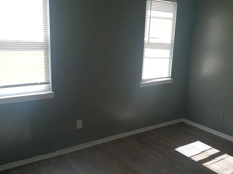 2333A Lauretta Ave — Photo 14