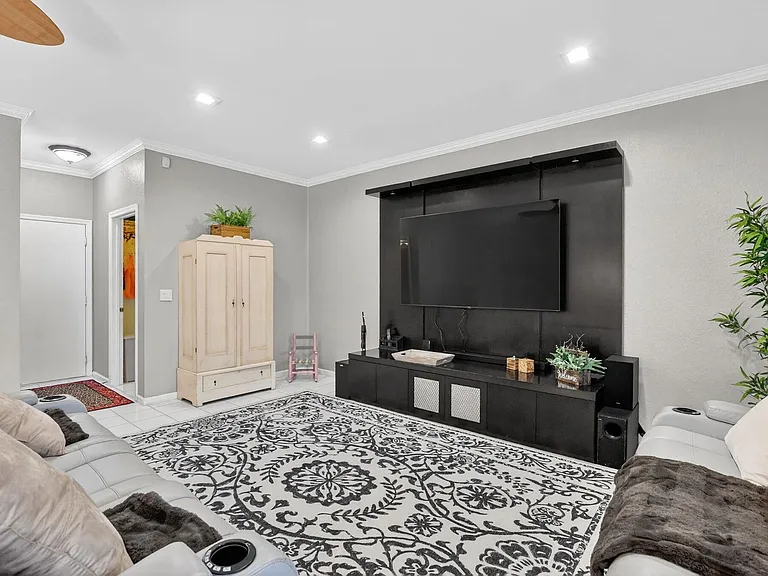 18280 Coral Isles Dr #0 — Photo 34